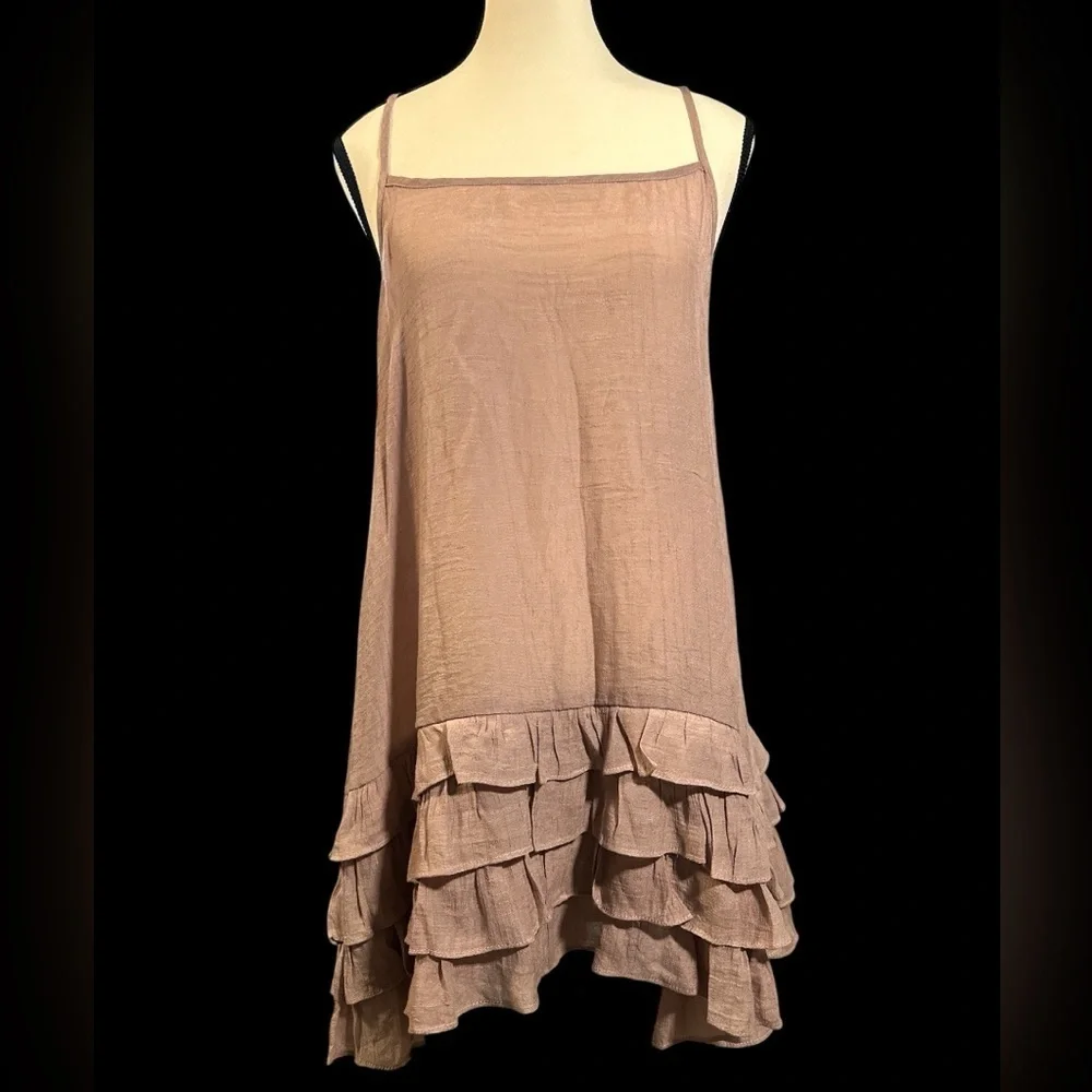 RUFFLE LAYERING CAMI SHIRT EXTENDER SLIP IN MAUVE